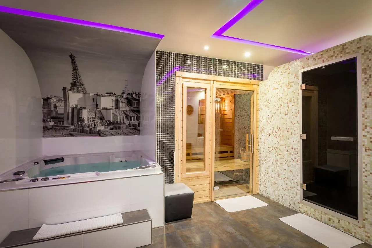 L'Empire Paris - Louvre Hotel