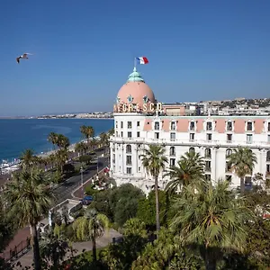 Le Negresco Ницца