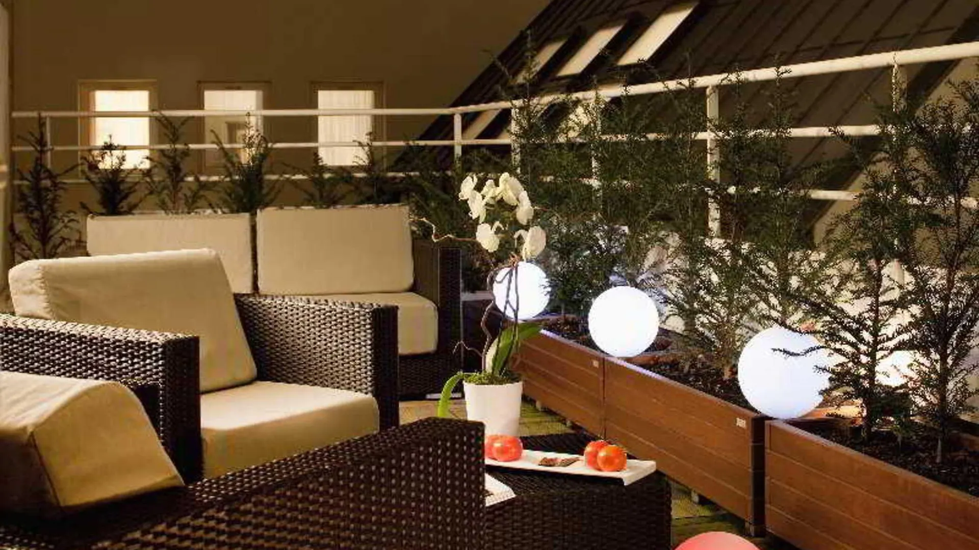 L'Empire Paris - Louvre Hotel 4*,  France