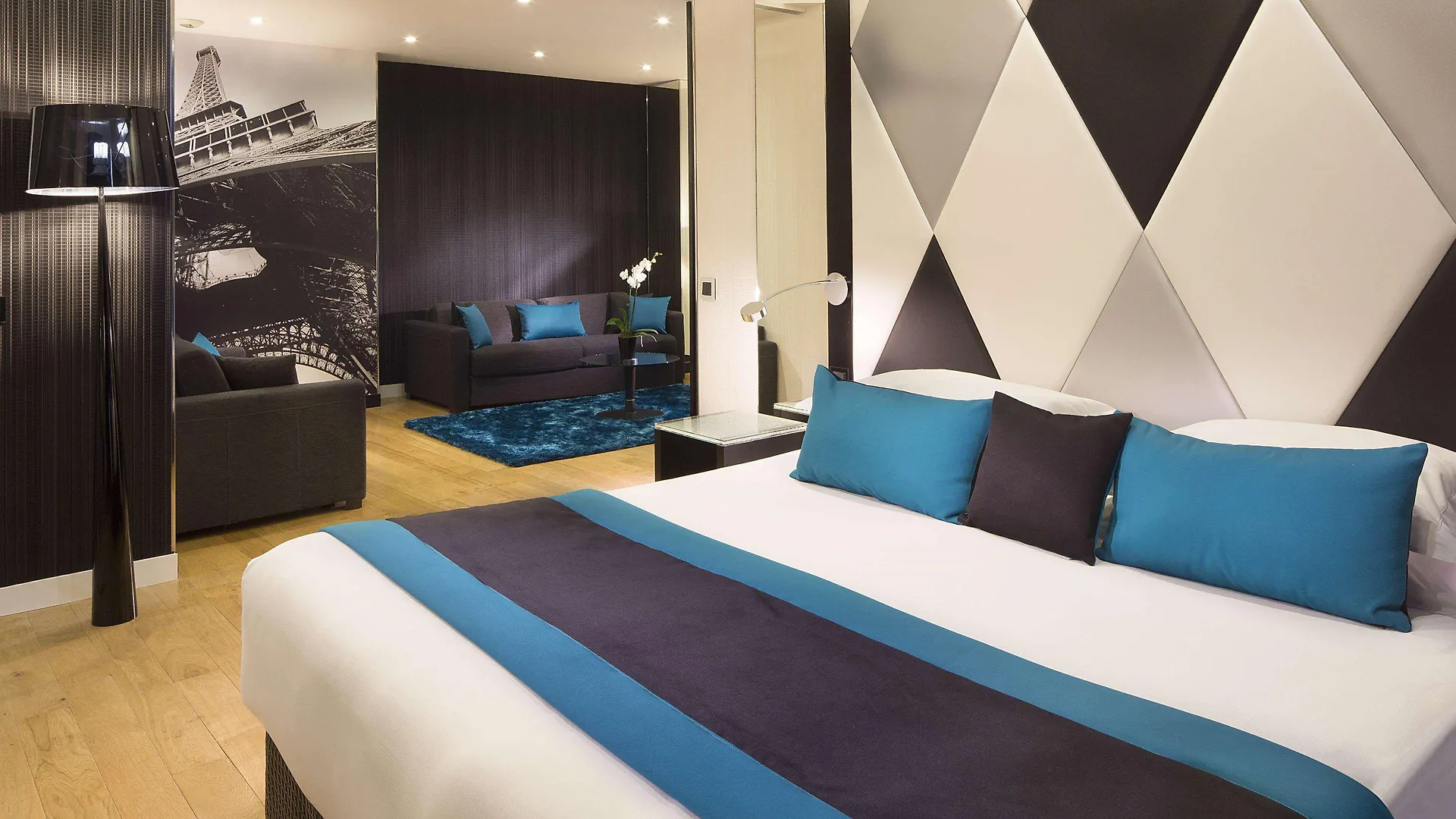L'Empire Paris - Louvre Hotel 4*,  France