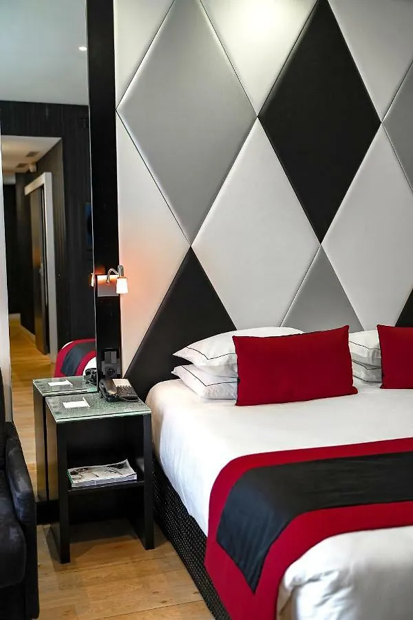 L'Empire Paris - Louvre Hotel